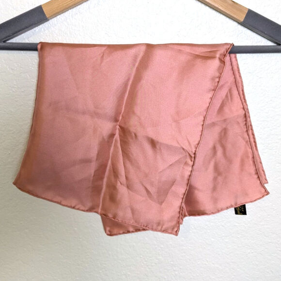 VTG Ashear 100% Silk Pocket Square 18" Men Rose Pink Handkerchief Preppy Formal - Picture 1 of 7